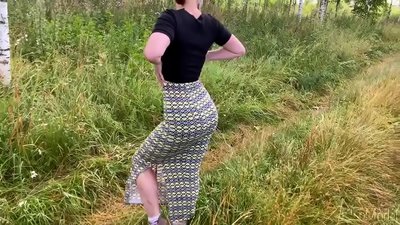 Wife sucks cock on the street and has sex with ending on her ass. CleoModel Rosyjskie porno