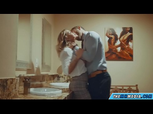 ❤️ Kiedy biuściasta blondynka uwodzi cię w publicznej toalecie ❤ Beautiful porn at porn pl.com-porn-mz.ru ️❤